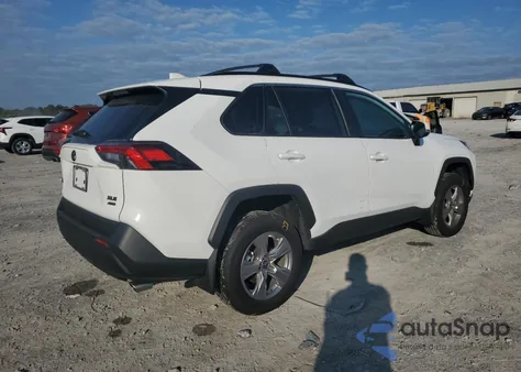 2025 Toyota Rav4 Xle из США, поврежденный, VIN 2T3P1RFV3SC511978